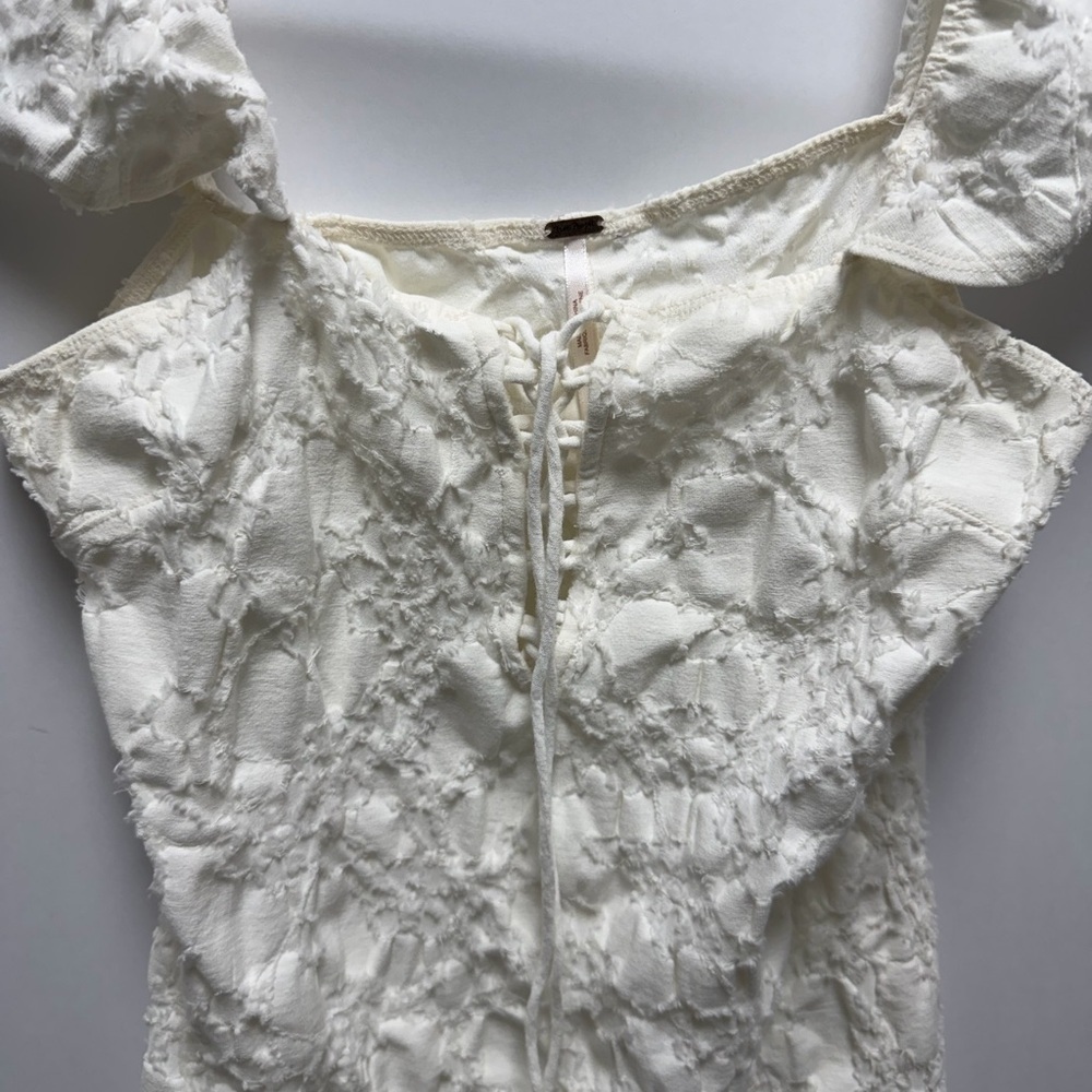 Free People Ivory Popsicle Top With Lace Up Detail Size Large - Picture 5 of 8